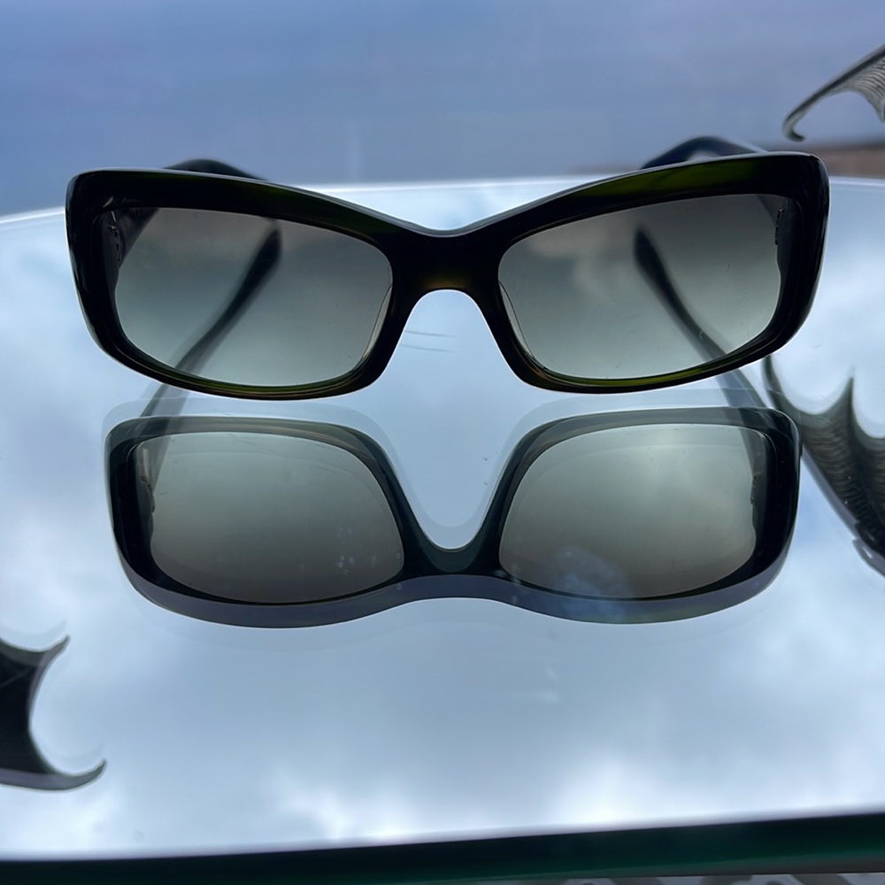 OLIVER PEOPLES SUNGLASSES - Picture 2 of 8